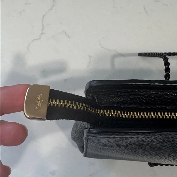 Coach Leather Clutch, excellent used condition - Picture 4 of 16